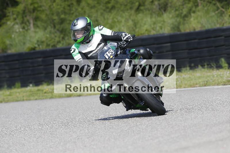 /Archiv-2025/09 22.04.2025 Cornu Master School ADR/rot-rouge/15